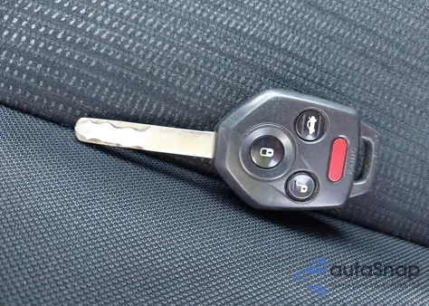 2013 Subaru Outback 2.5I Premium из США, поврежденный, VIN 4S4BRBCC6D3271788